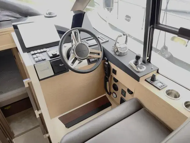 Jeanneau Prestige 420 Flybridge