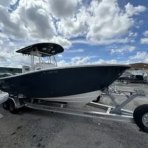 2018 Cobia Boats 216 CC