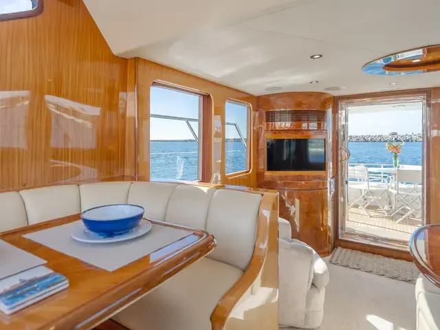 Ocean Alexander 52'