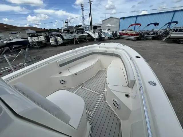 Cobia Boats 216 CC