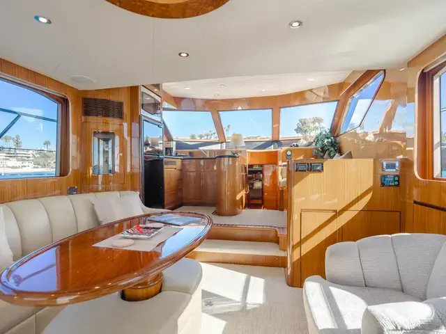 Ocean Alexander 52'