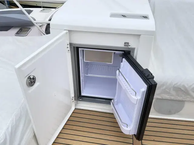 Jeanneau Prestige 420 Flybridge