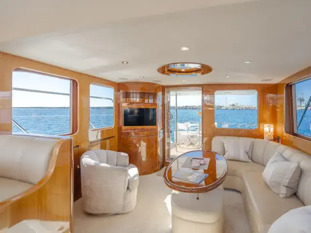 Ocean Alexander 52'