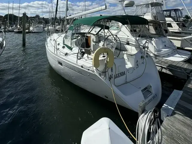 Beneteau Oceanis 381