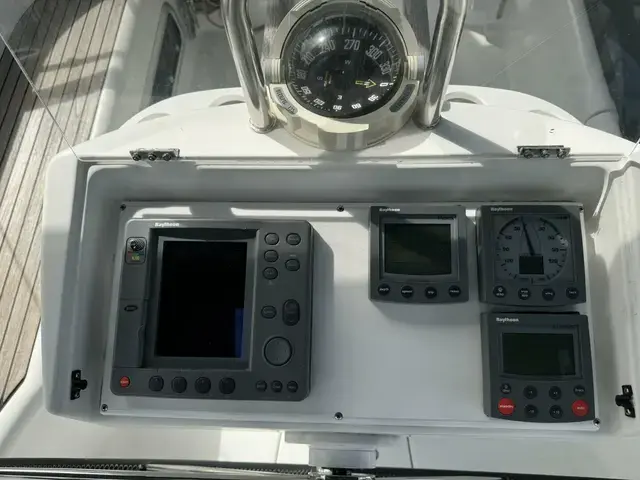 Beneteau Oceanis 381