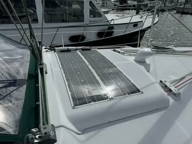 Beneteau Oceanis 381