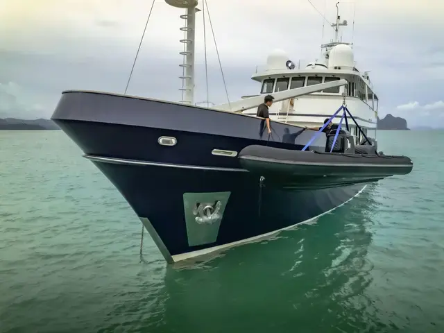 Cheoy Lee Expedition 90ft