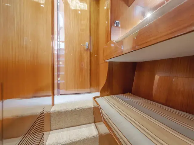 Ocean Alexander 52'