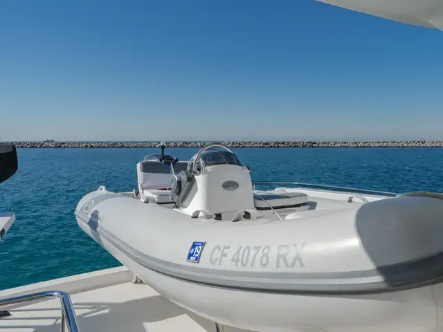 Ocean Alexander 52'