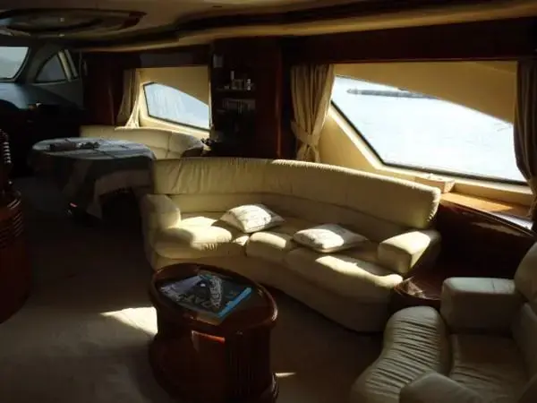 2002 Azimut free spirit