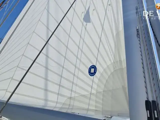 Beneteau Oceanis 54