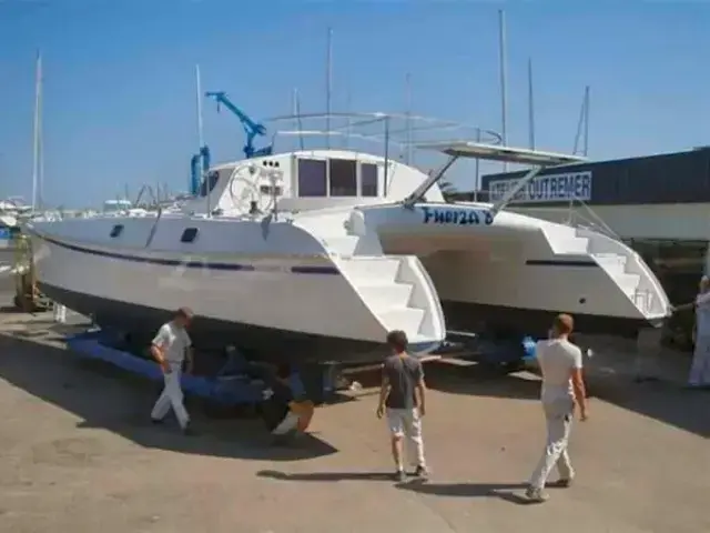 Akerboom 2007 Outremer 42