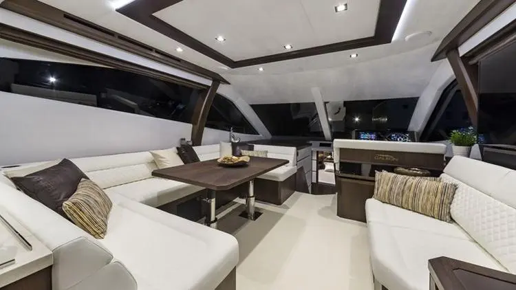 2014 Galeon 550 fly