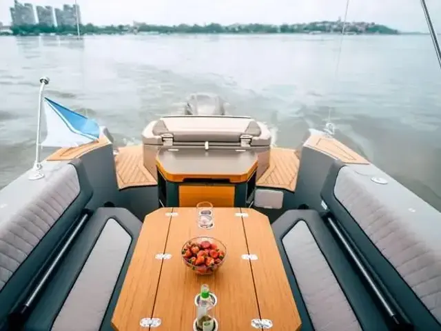 Alfastreet 25 Cabin with Yamaha