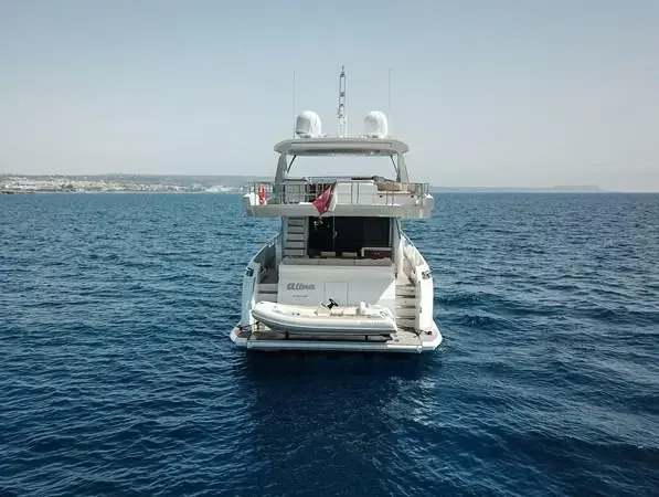 2015 Azimut alina