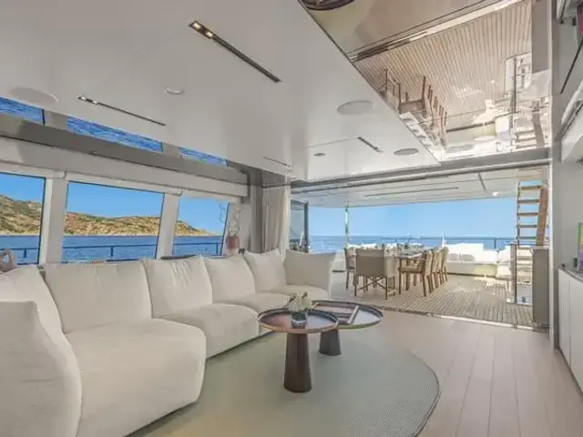 Ferretti Yachts BUONGIORNO