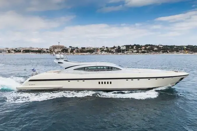 2007 Mangusta technomarine