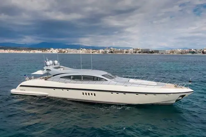 2007 Mangusta technomarine