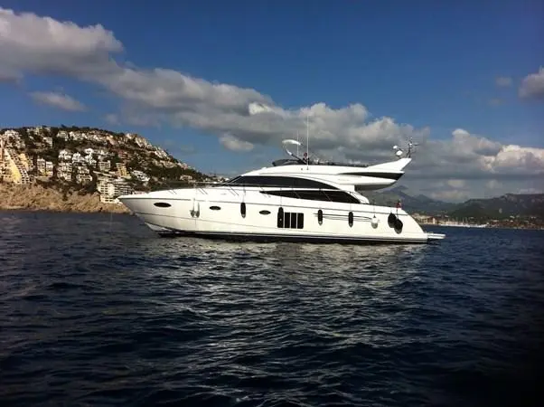 2012 Princess 60