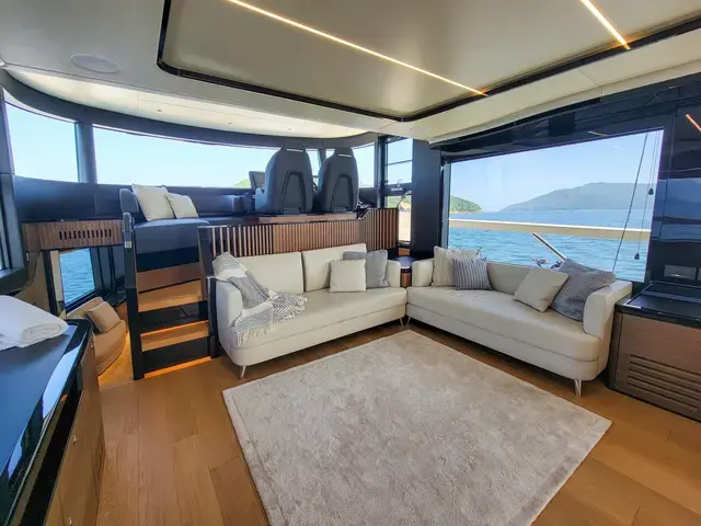 Absolute 64 Navetta