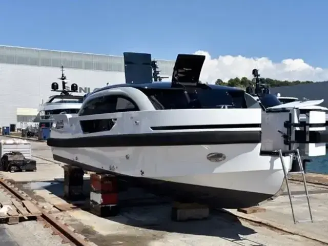 AB Ribs 7.5m CUSTOM LIMO TENDER