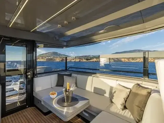 Arcadia Sherpa 60