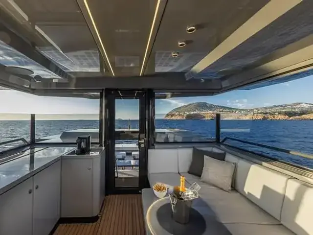 Arcadia Sherpa 60