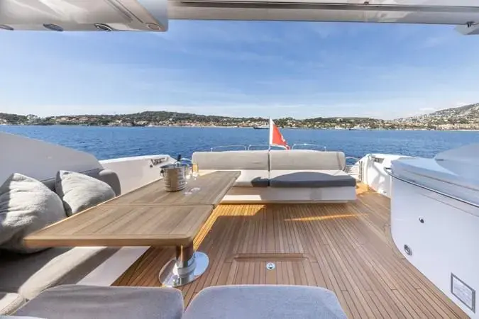 2011 Sunseeker star of seven seas