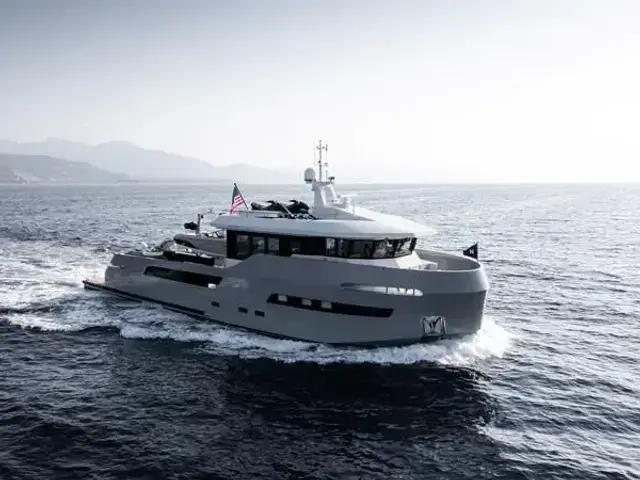 Lynx Crossover 27