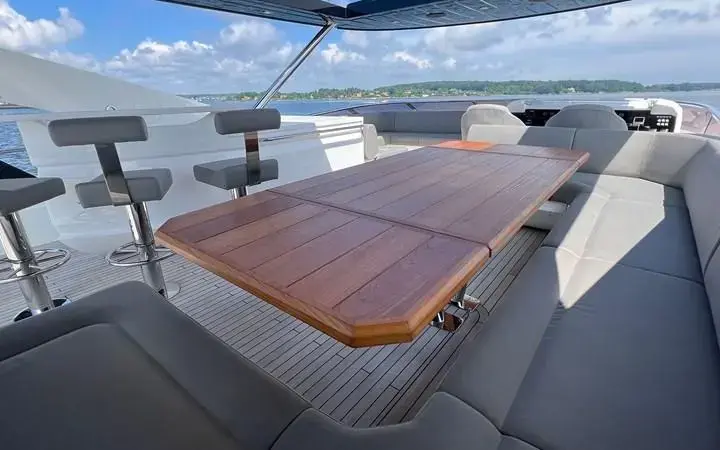 2018 Sunseeker saliviti