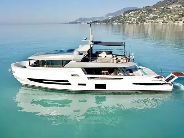 Arcadia Yachts Sherpa 80