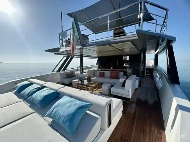 Arcadia Yachts Sherpa 80