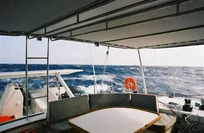 2002 Outremer 64