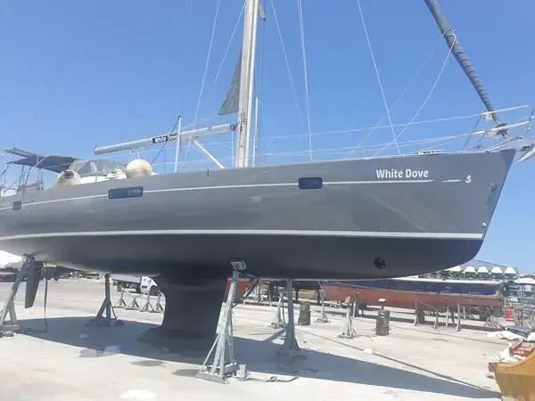 2003 Beneteau white dove