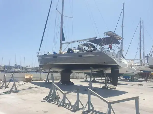 2003 Beneteau white dove