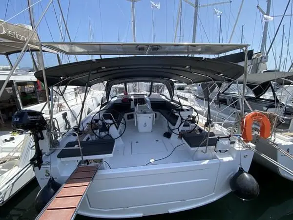 2022 Beneteau oceanis 41.1