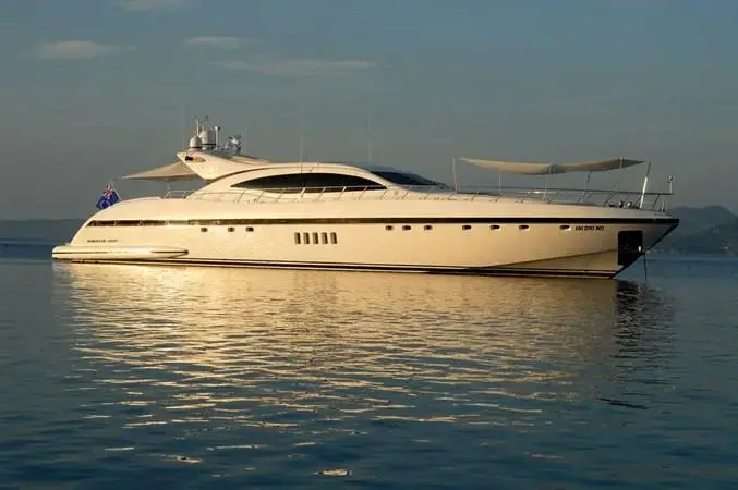 2005 Mangusta ares