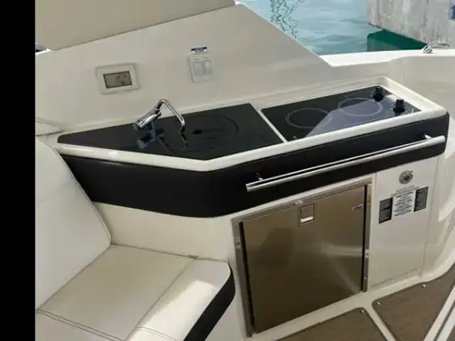 Sea Ray 320 Sundancer