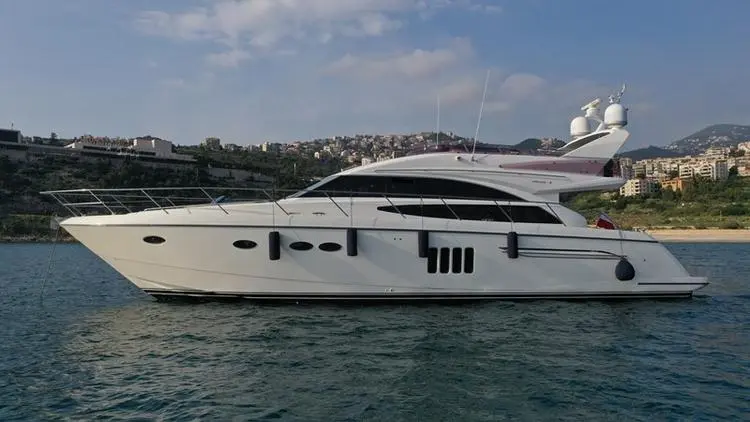 2010 Princess 62