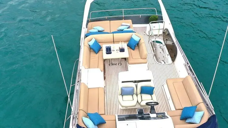 2010 Princess 62