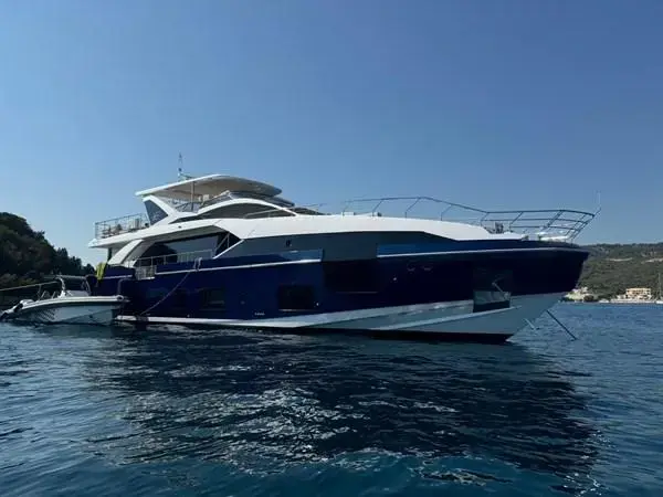 2023 Azimut betty