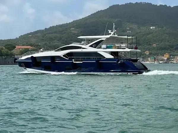 2023 Azimut betty