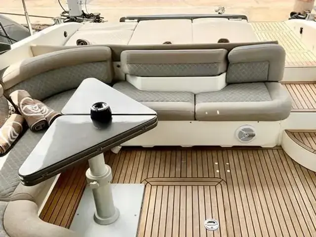 Shanghai Double Happiness Yacht Co. Ltd. M