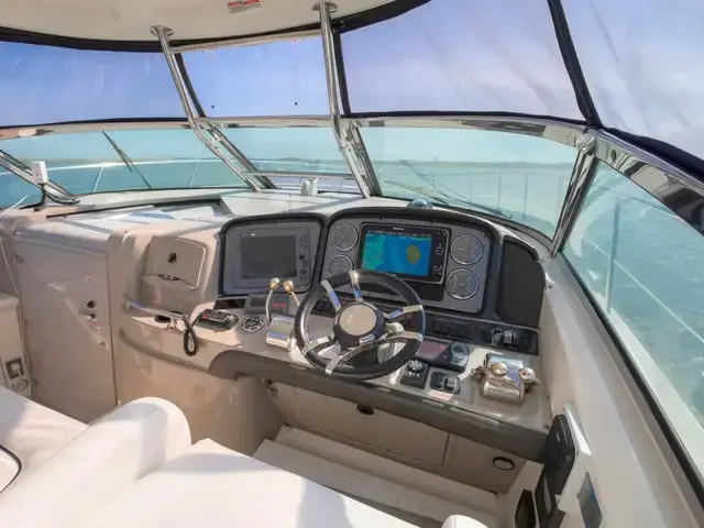 Sea Ray 390 Sundancer