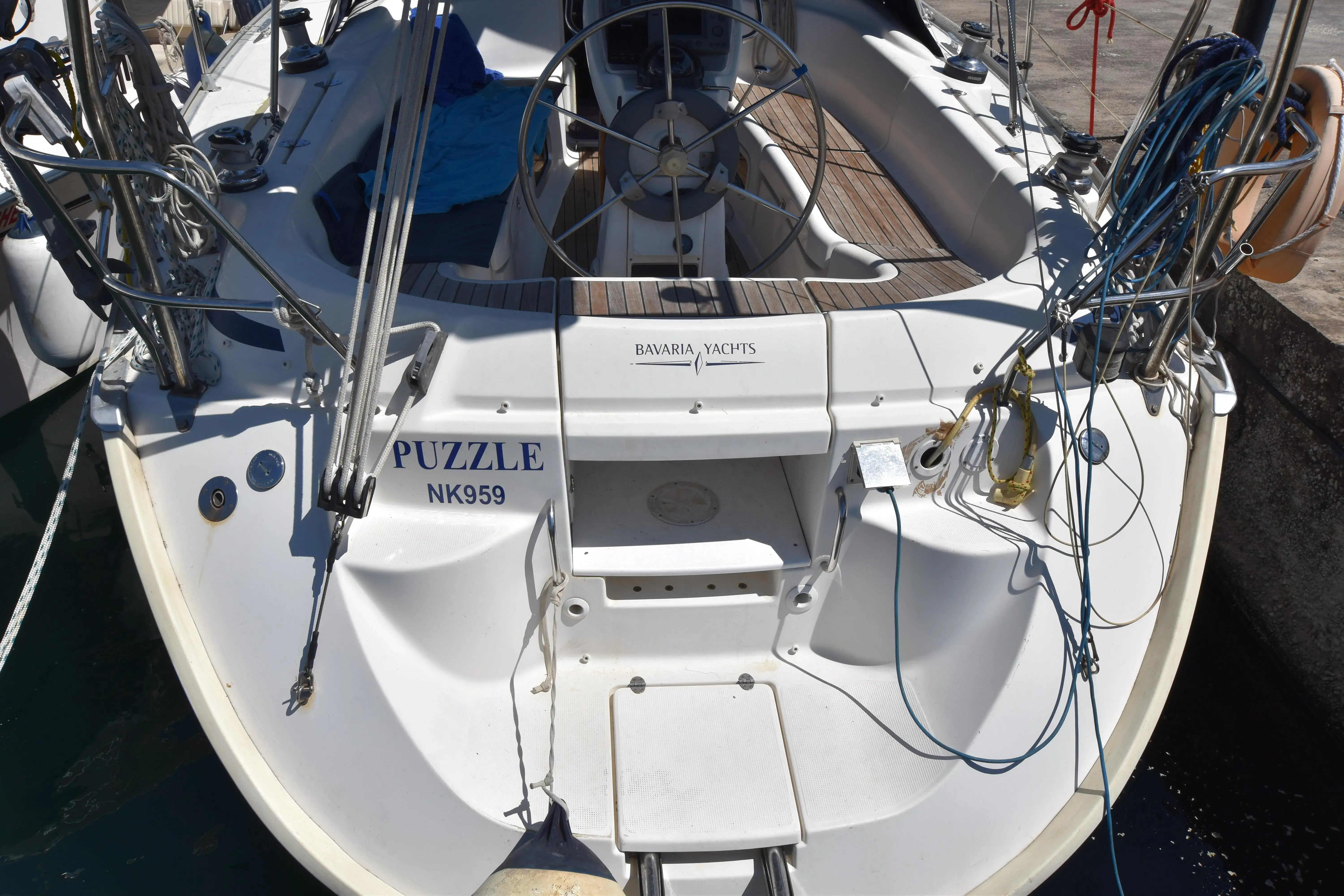 2002 Bavaria 36