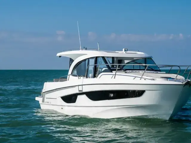 Beneteau Antares 11