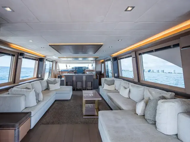 Monte Carlo Mcy 80 Flybridge