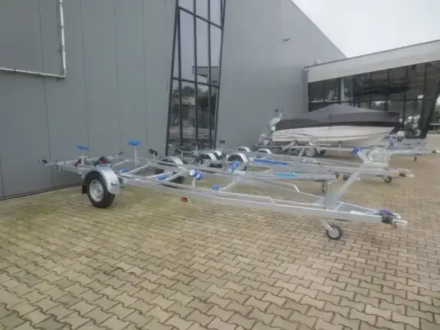 Vlemmix (direct leverbaar) 1800 kg enkelas