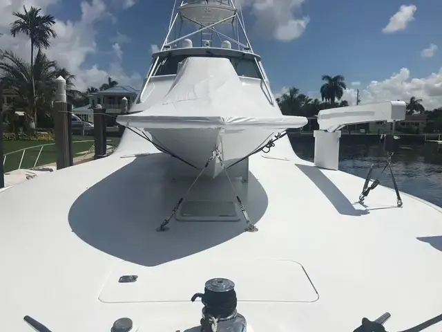 Viking Yachts 65 Enclosed