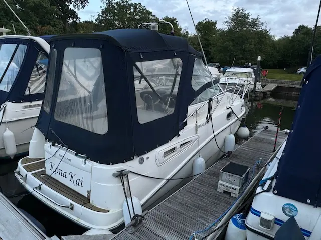 2002 Sealine s 23